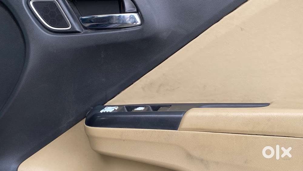 Honda City I-vtec V, 2018, Petrol