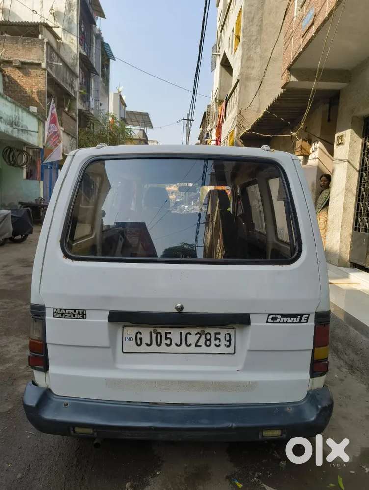 Maruti Suzuki Omni 2013