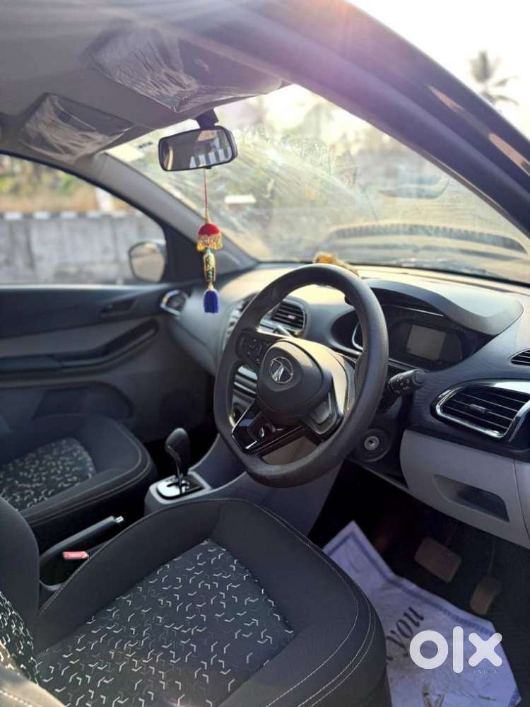 Tata Tiago 1.2 Revotron Xta, 2023, Petrol