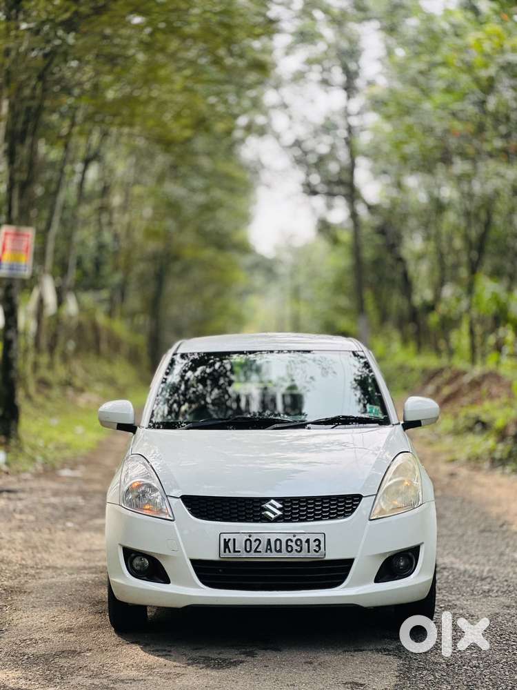 Maruti Suzuki Swift Lxi Option, 2013, Petrol