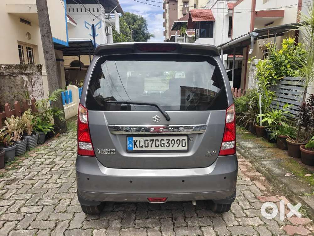 Maruti Suzuki Wagon R 2016 Vxi Automatic Well Maintained
