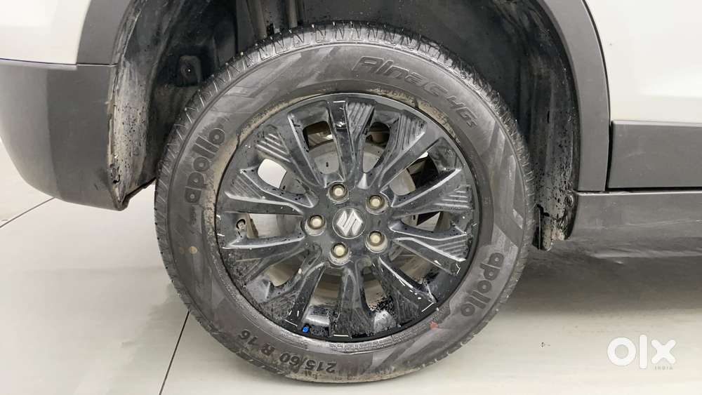 Maruti Suzuki Vitara Brezza 1.5 Zxi At, 2022, Petrol