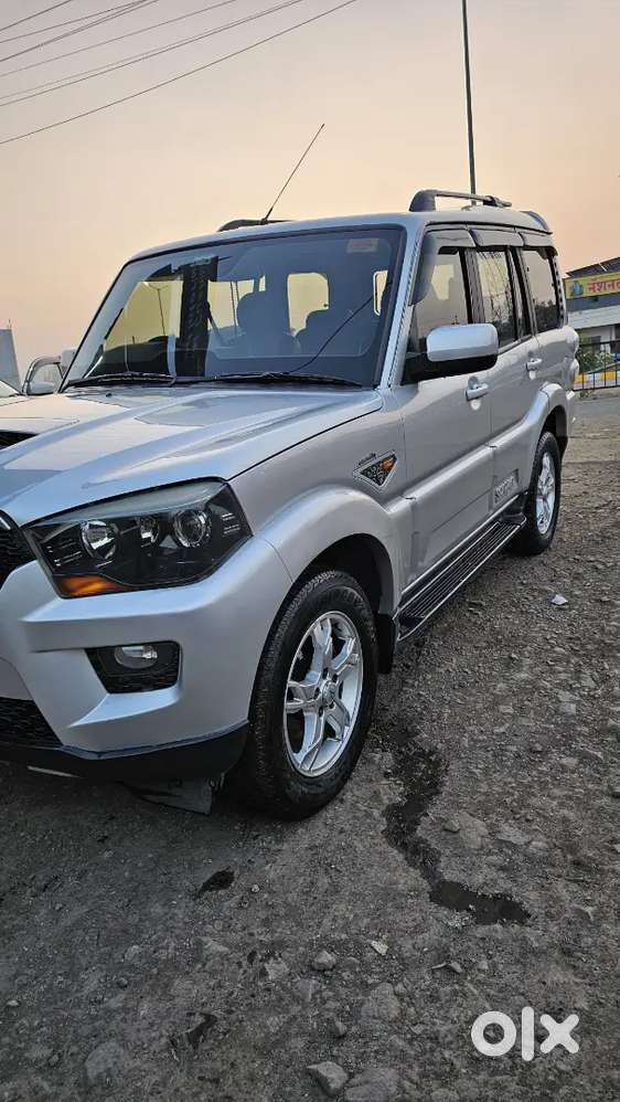 Mahindra Scorpio 2017 Diesel 80000 Km Driven