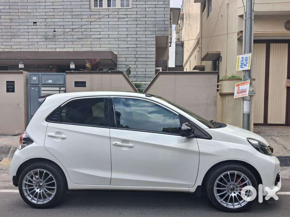 Honda Brio Vx (o) At, 2017, Petrol