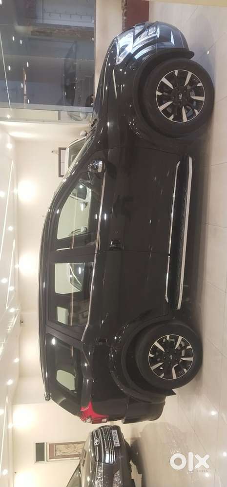 Mahindra Xuv500 W11 Option At, 2021, Diesel