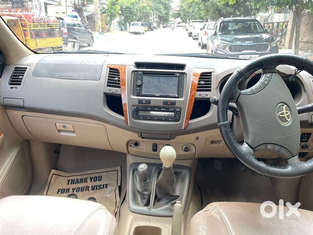 Toyota Fortuner 3.0 4x4 Manual, 2010, Diesel
