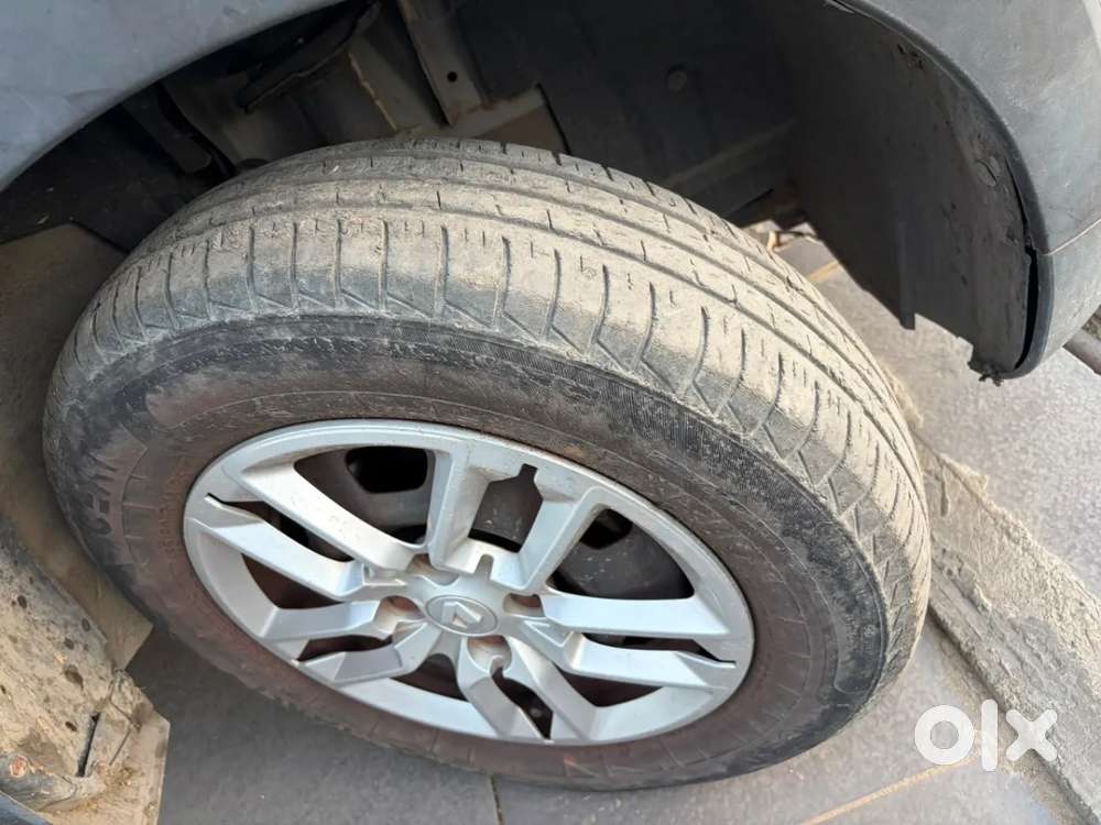 Renault Triber Rxl, 2022, Petrol