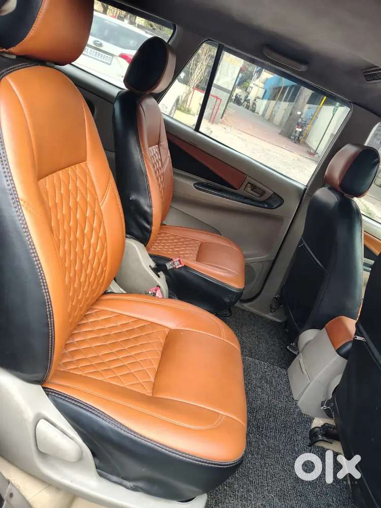 Toyota Innova 2011 Diesel 2nd Owner