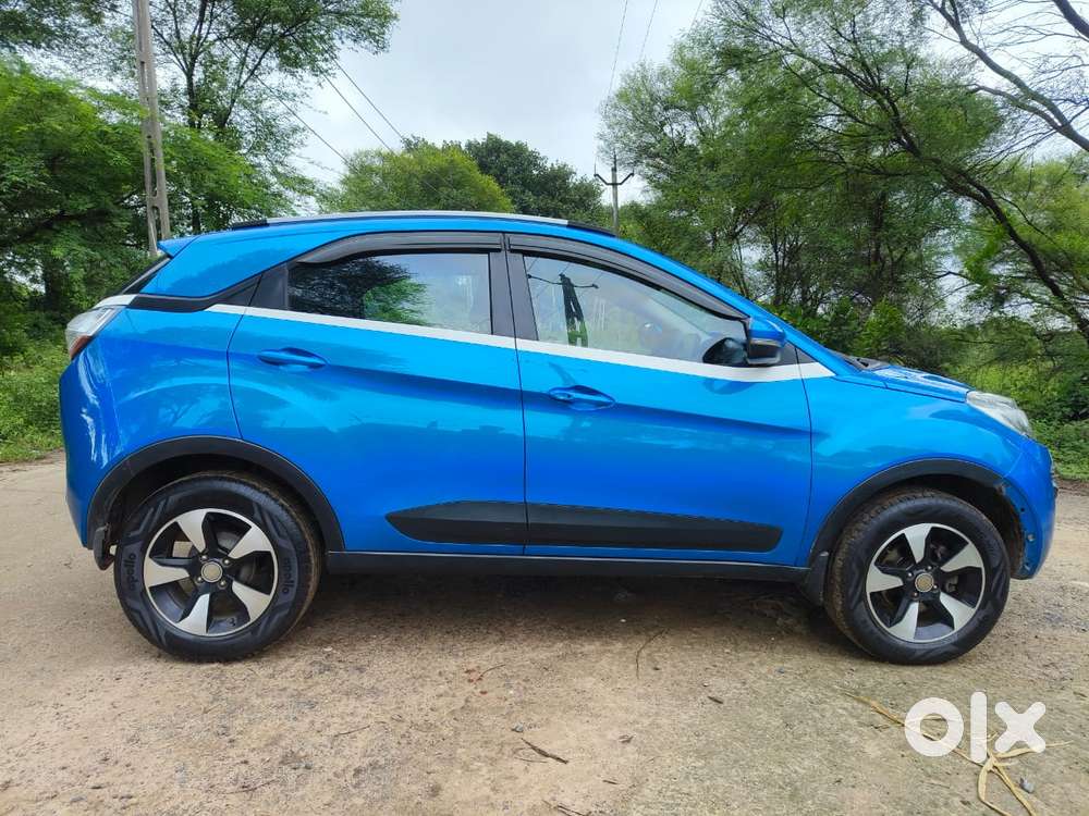 Tata Nexon 1.5 Revotorq Xz Plus Dual Tone, 2017, Diesel