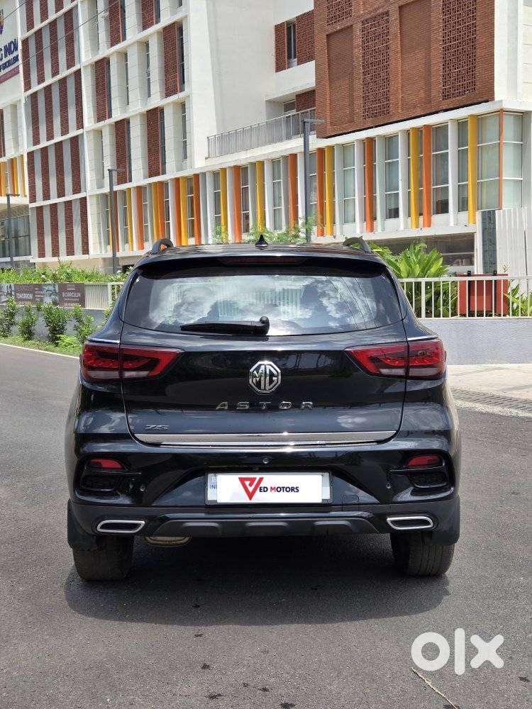 Mg Astor Smart Cvt Black Storm, 2023, Petrol
