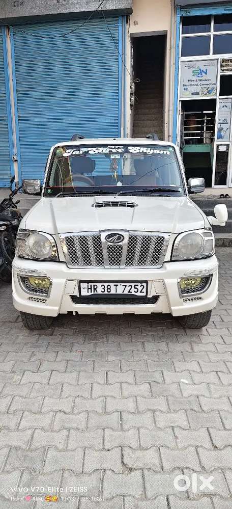Mahindra Scorpio 2014 Diesel Manual