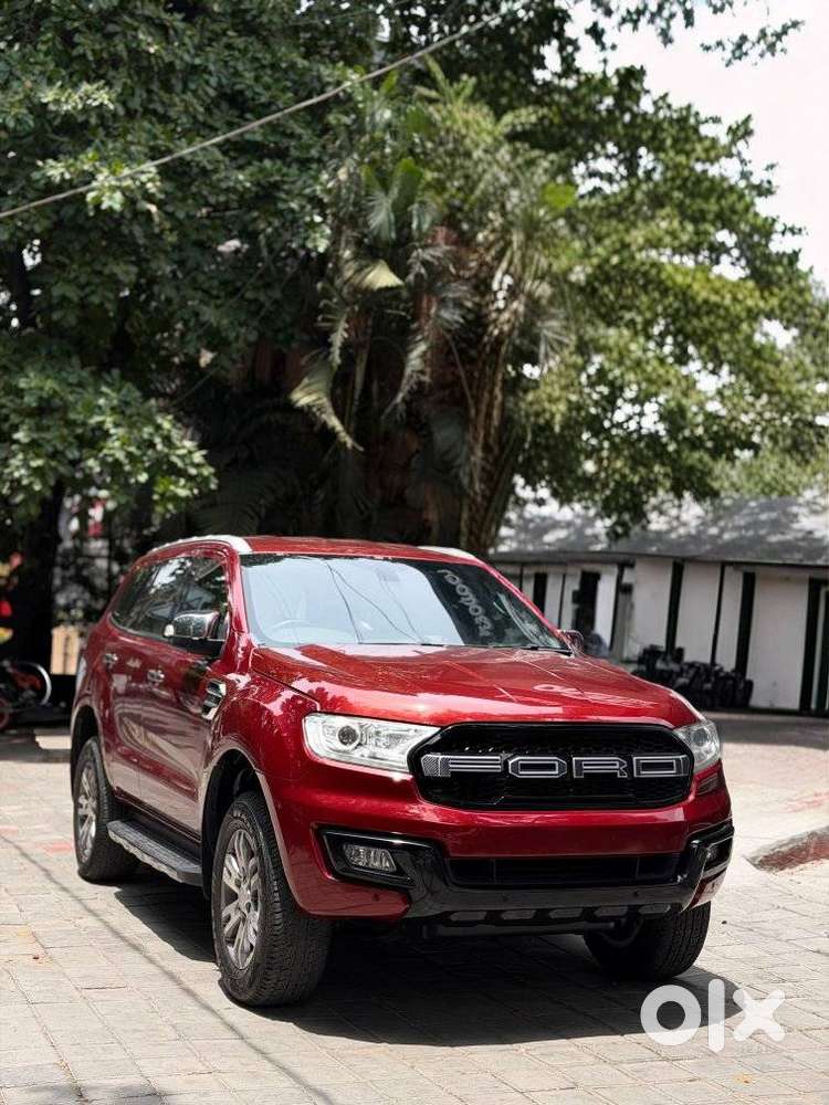 Ford Endeavour 2.2 Titanium At 4x2, 2016, Diesel