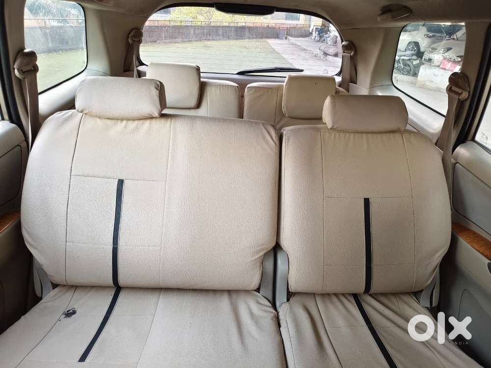 Toyota Innova 2.5 G (diesel) 8 Seater, 2010, Diesel