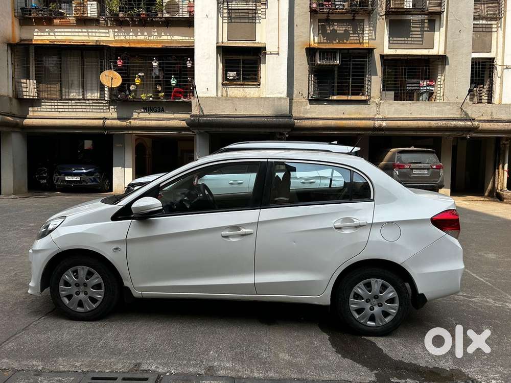 Honda Amaze 2015 Petrol Automatic Well Maintained