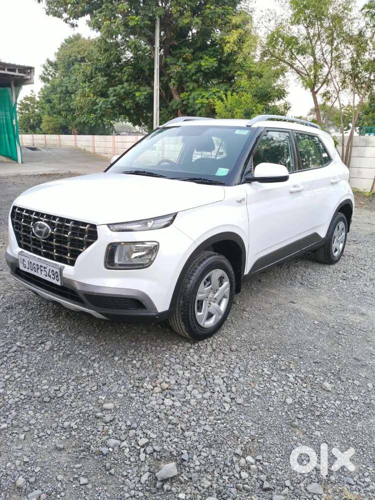 Hyundai Venue S 1.2 Petrol, 2021, Petrol