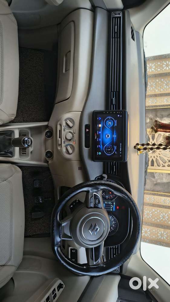 Maruti Suzuki Ertiga 2022-2023  Vxi, 2023, Petrol