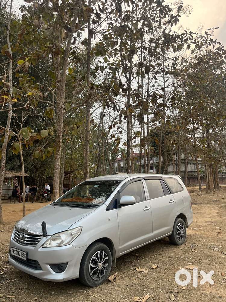 Toyota Innova Diesel 2012
