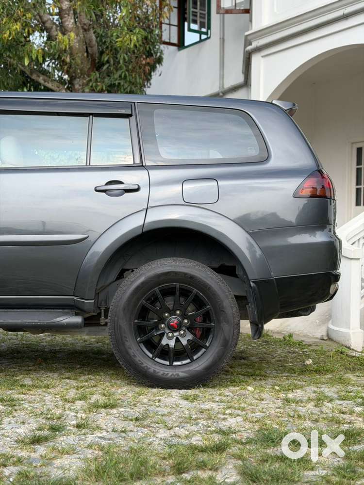 2013 Mitsubishi Pajero Sport Manual 4x4