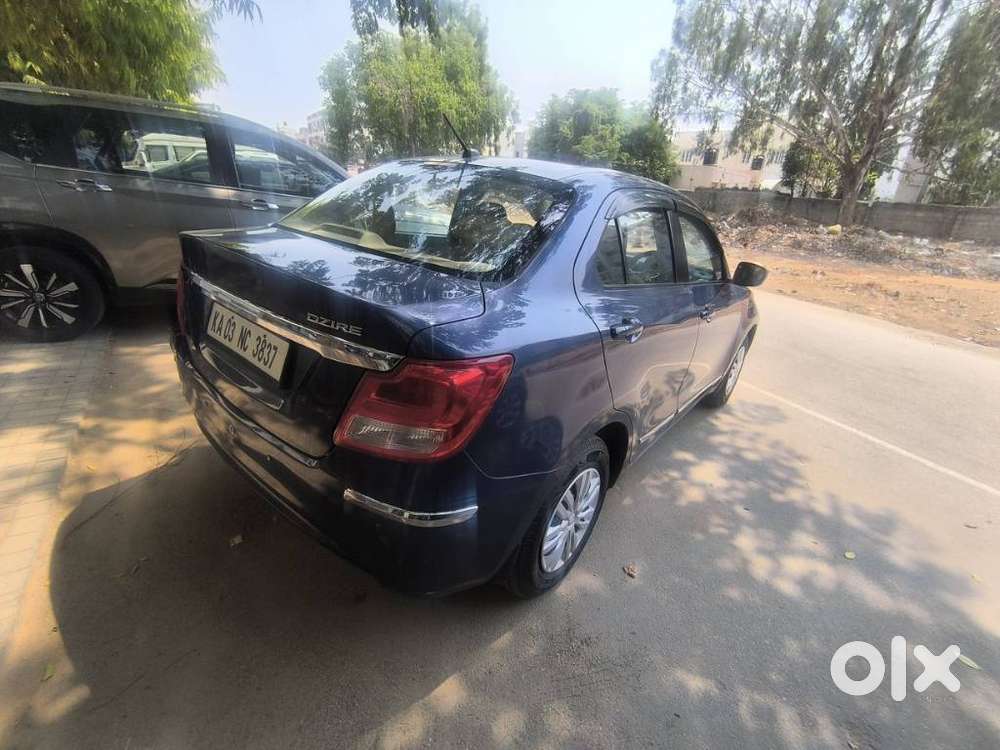 Maruti Suzuki Swift Dzire Vxi(o) Amt, 2018, Petrol