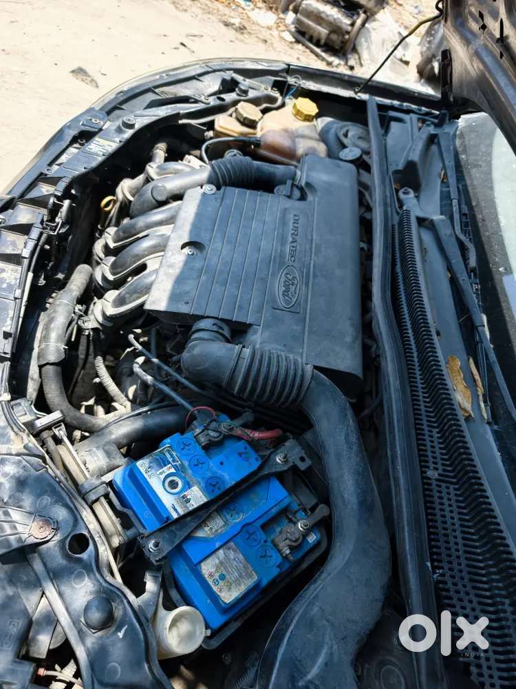 Ford Figo 2010 Petrol 180000 Km Driven