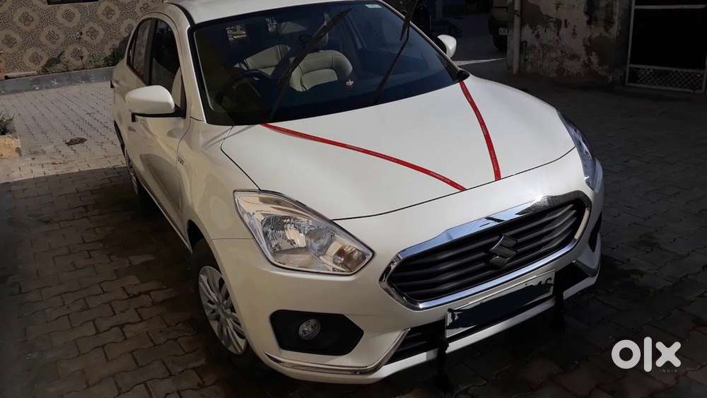 Maruti Suzuki Swift Dzire Petrol 88000 Km Driven