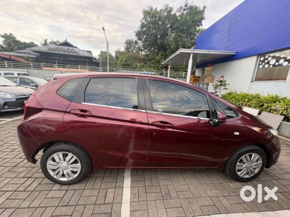 Honda Jazz S Mt I-vtec, 2017, Petrol