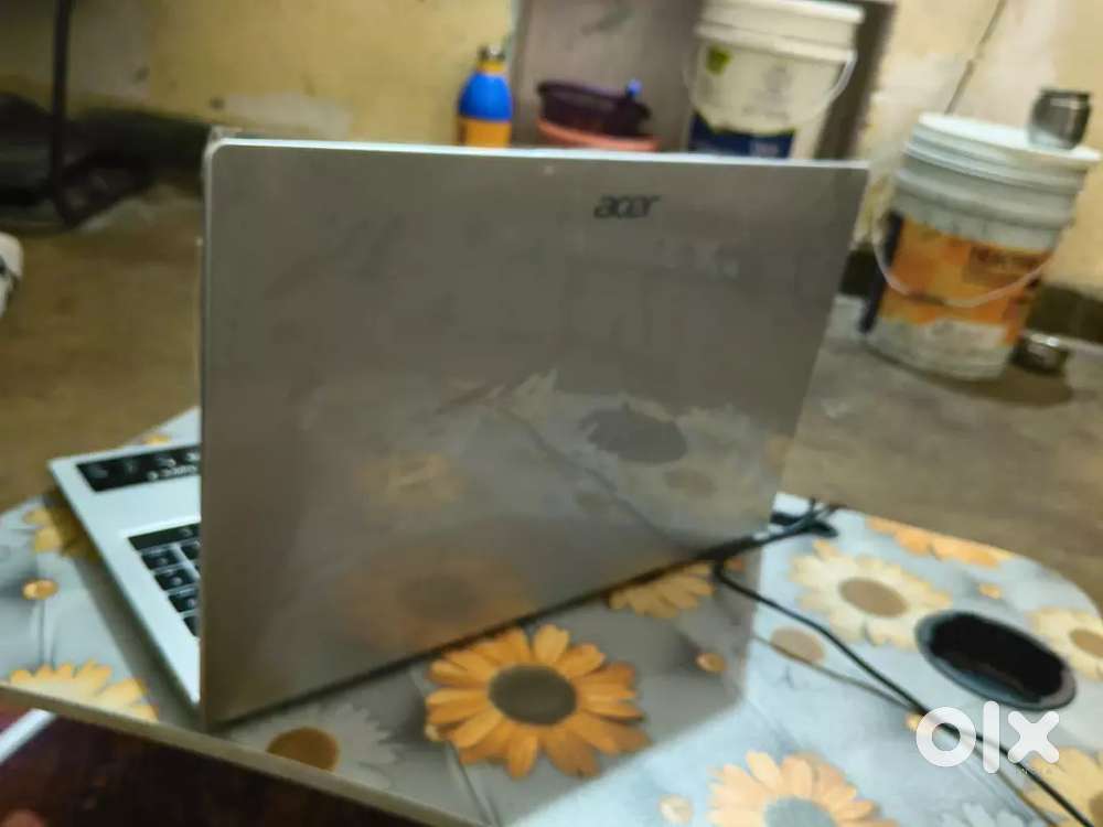 Acer aspire a325-45 modal