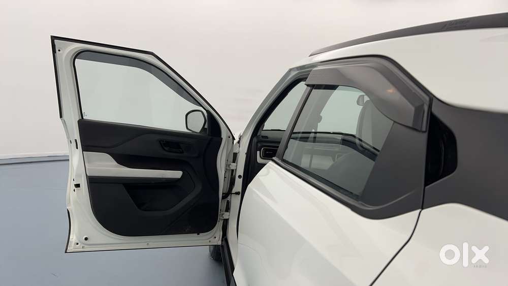 Tata Punch Accomplished, 2023, Petrol