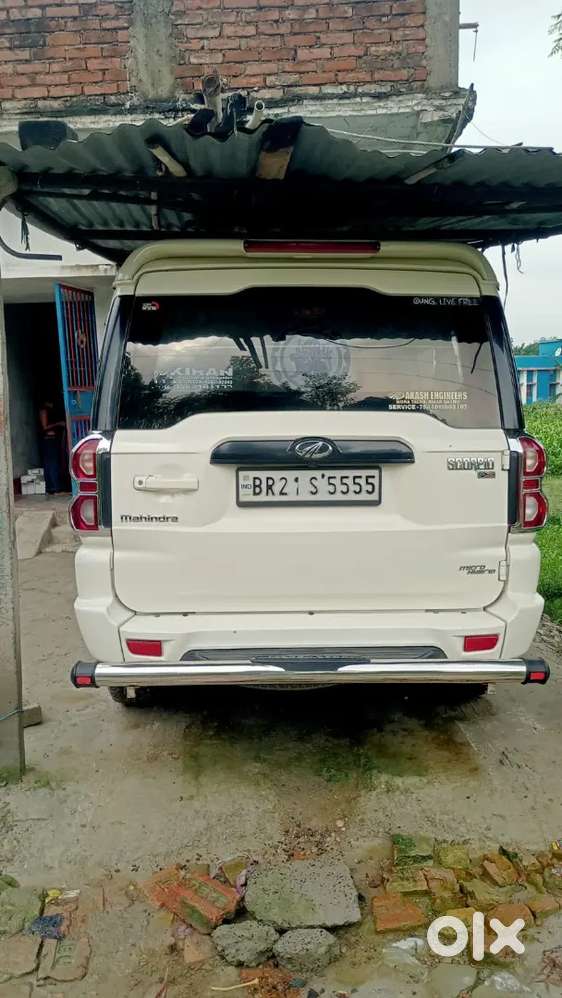 Mahindra Vision S Diesel 2018