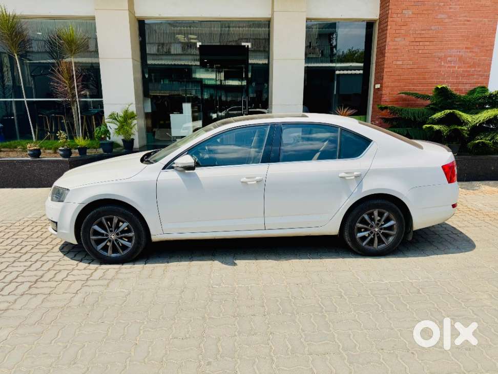 Skoda Octavia 2.0 Tdi Style Plus At, 2015, Diesel