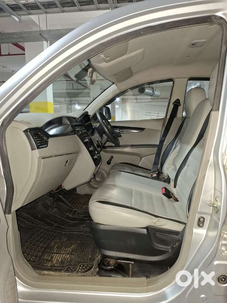 Mahindra Kuv 100 Mfalcon G80 K4 Plus, 2016, Petrol