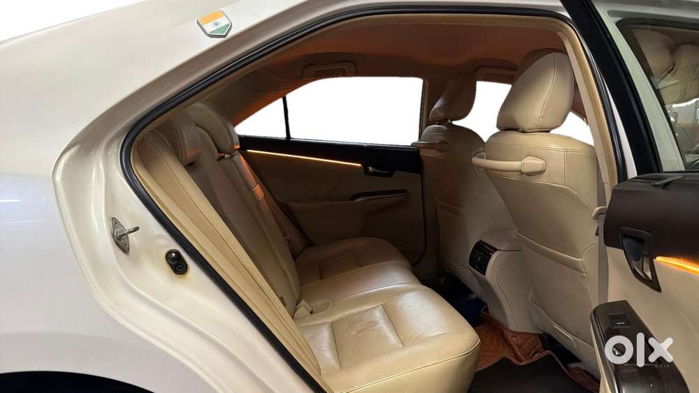 Toyota Camry Hybrid, 2016, Petrol
