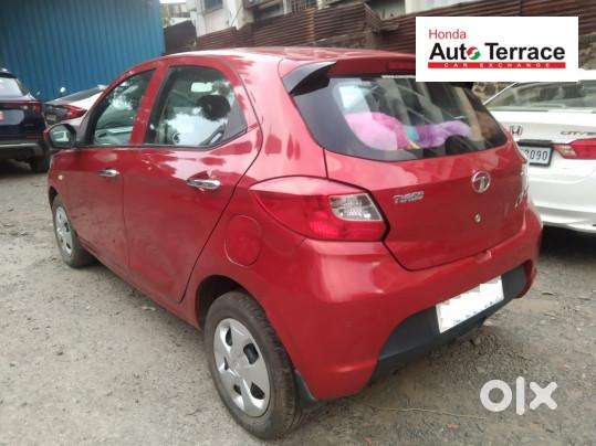 Tata Tiago 1.2 Revotron Xt (o), 2017, Petrol