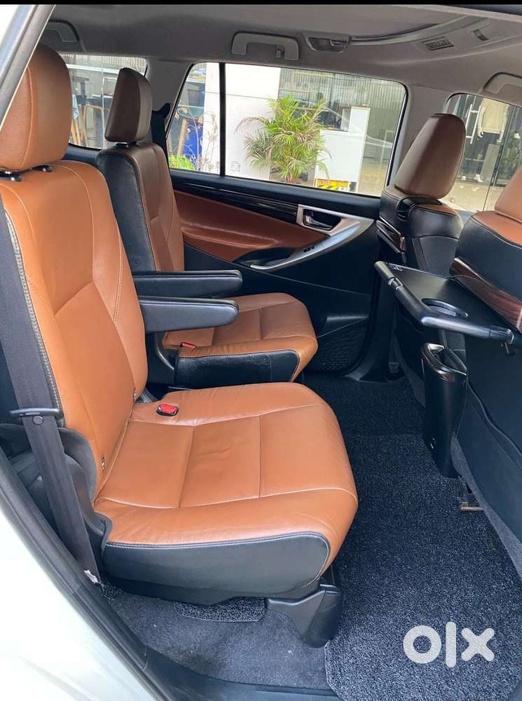 Toyota Innova Crysta 2.8z Automatic, 2017, Diesel