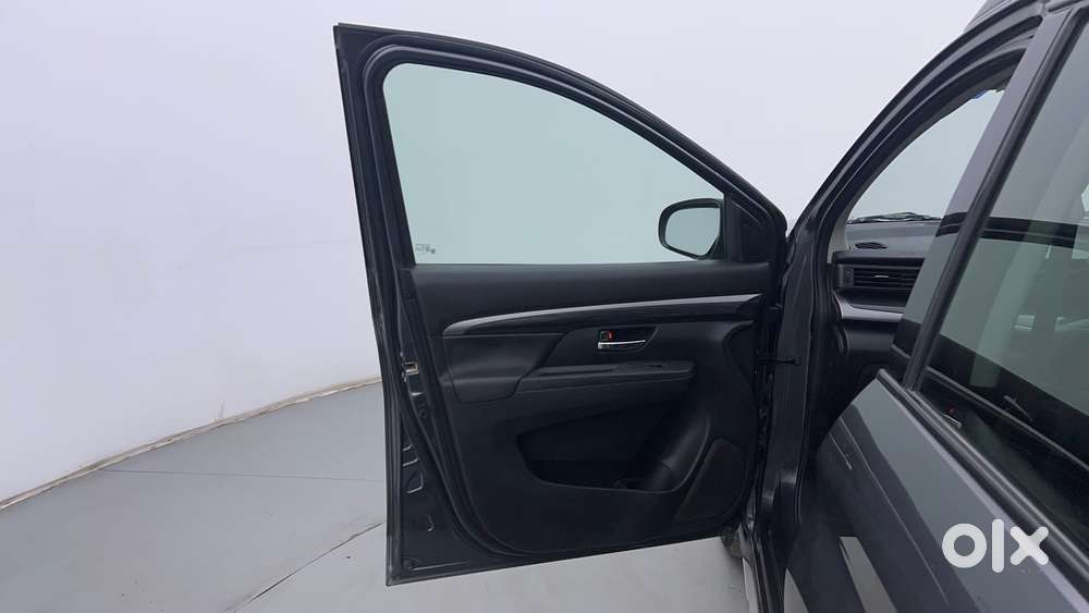 Maruti Suzuki Xl6 1.5 Alpha Plus At, 2022, Petrol