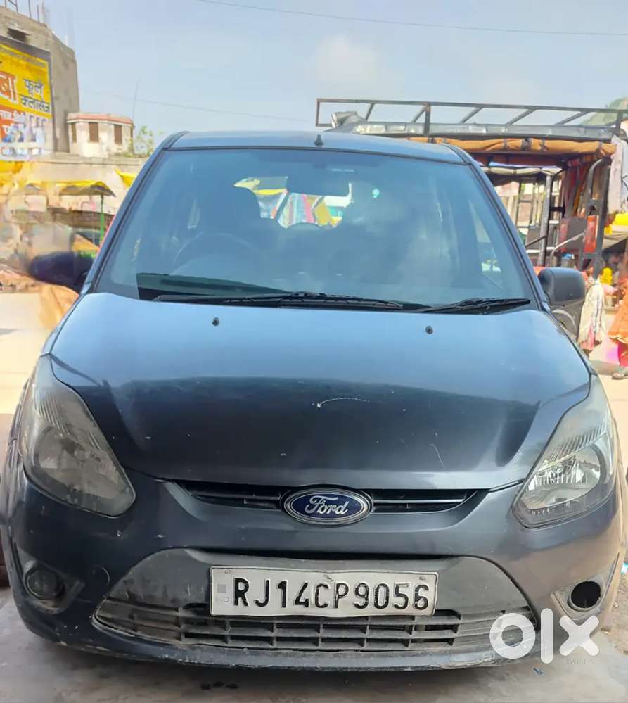 Ford Figo Titanium 1.5l Tdci 2012