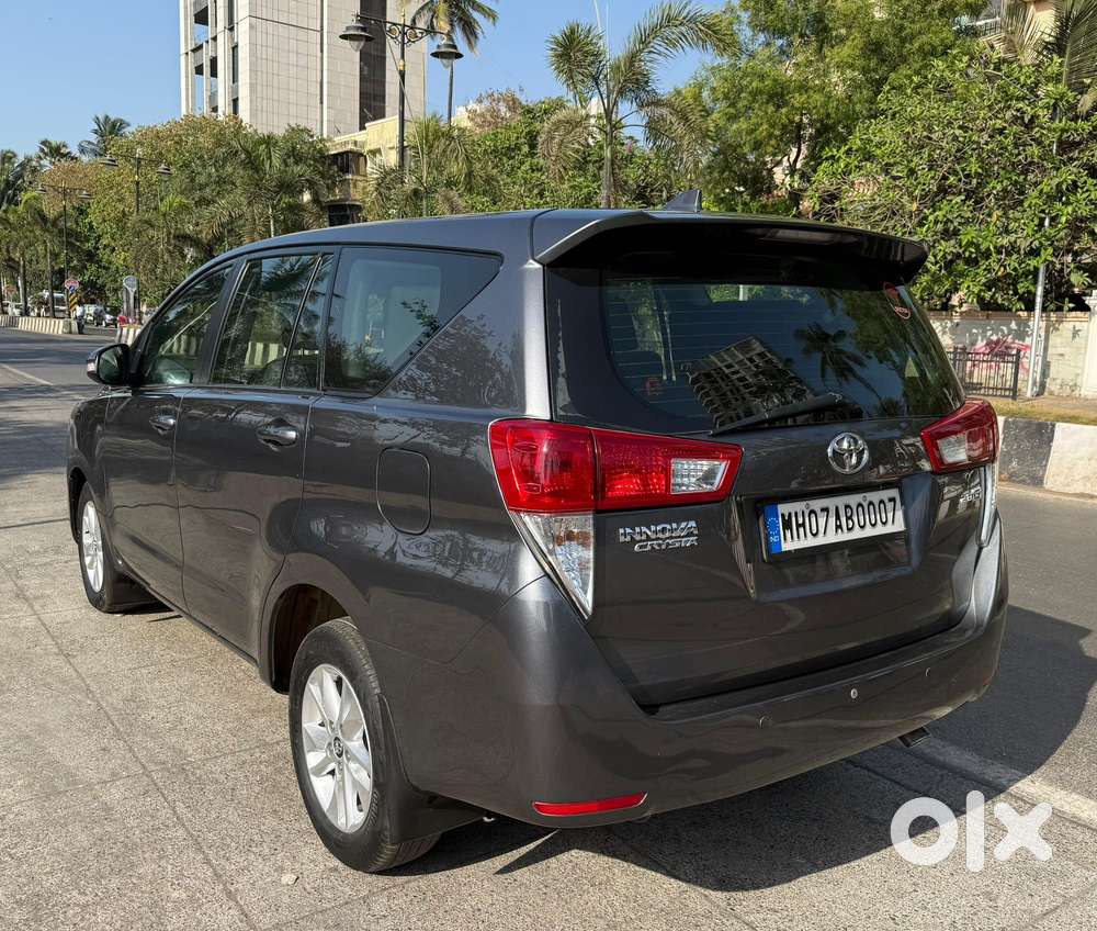 Toyota Innova Crysta 2.8 Gx At 7 Str, 2016, Diesel