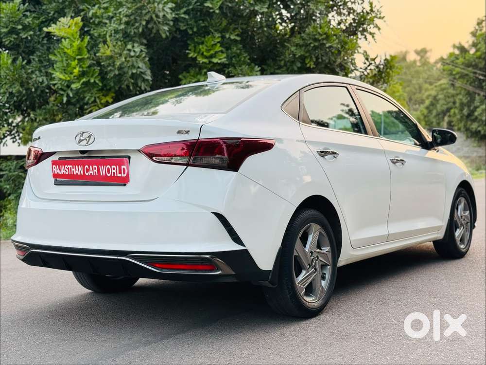 Hyundai Verna 1.5 Sx Petrol Mt, 2022, Petrol