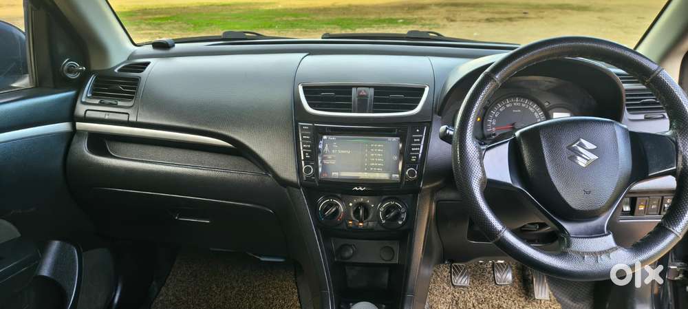 Maruti Suzuki Swift Vxi, 2015, Petrol