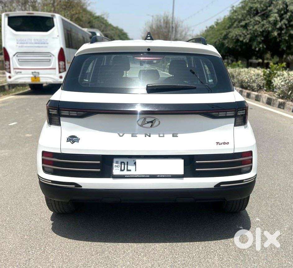 Hyundai Venue 1.0 Sx (o) Turbo Dct, 2024, Petrol
