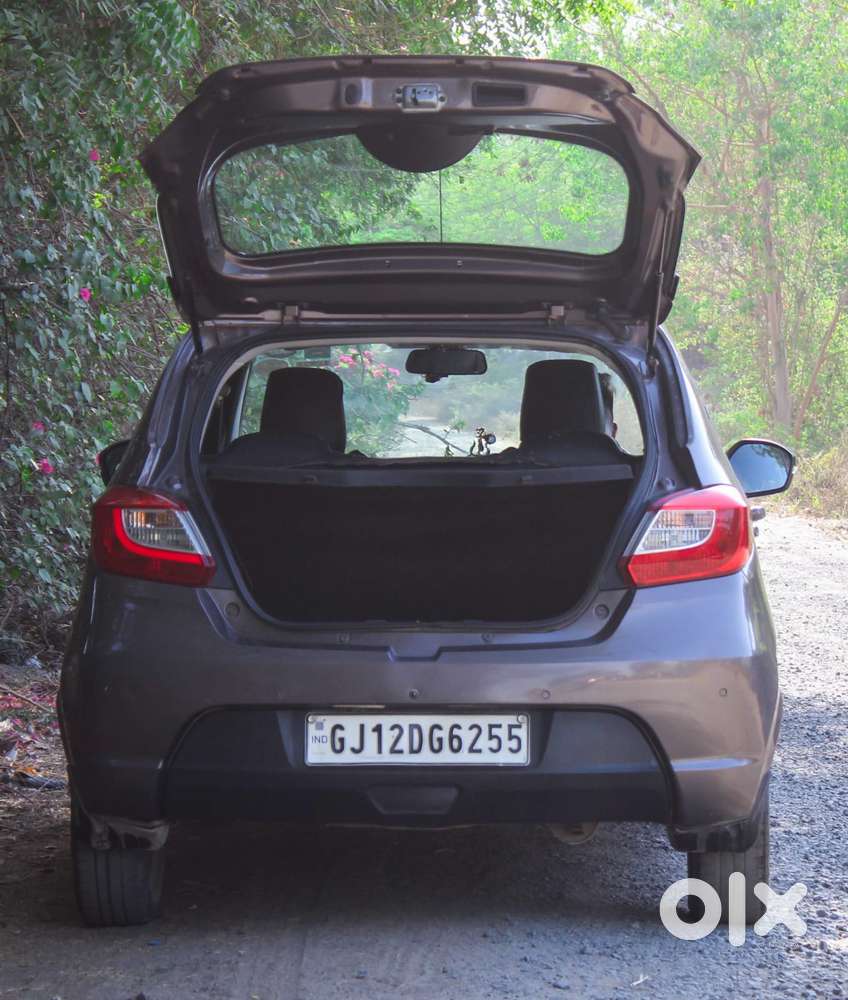 Tata Tiago 1.05 Revotorq Xz, 2018, Petrol