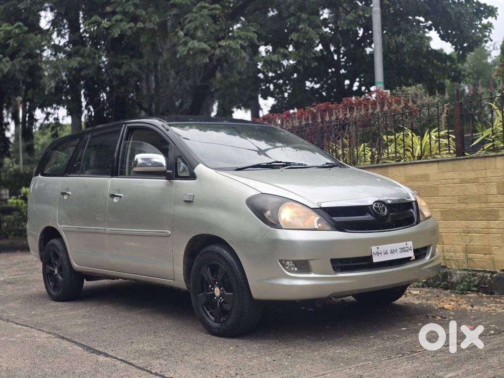 Toyota Innova 2004-2011 2.0 G (Petrol) 8 Seater BS IV, 2005, Petrol ...