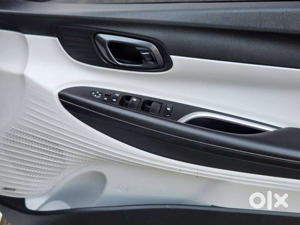 Hyundai I20 Petrol Asta Option, 2024, Petrol