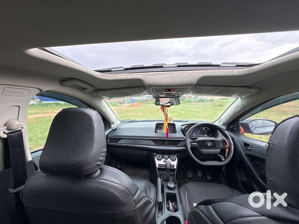 Tata Nexon Smart Plus1.2 Revotron Petrol 5 Mt, 2024, Petrol