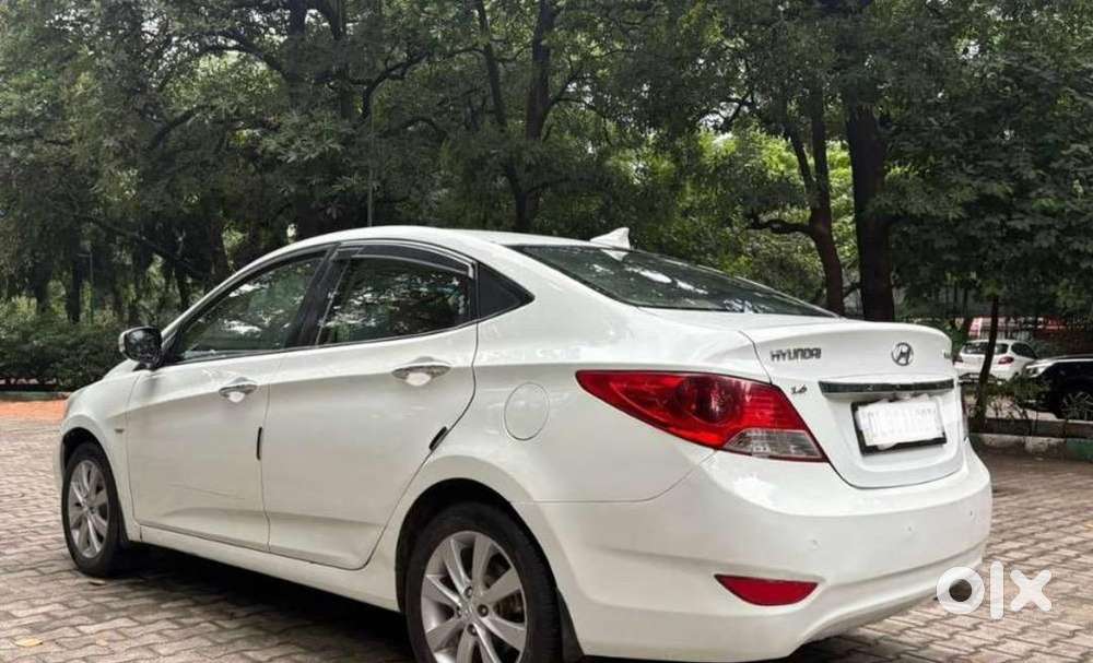 Hyundai Verna 2012 Petrol Well Maintained