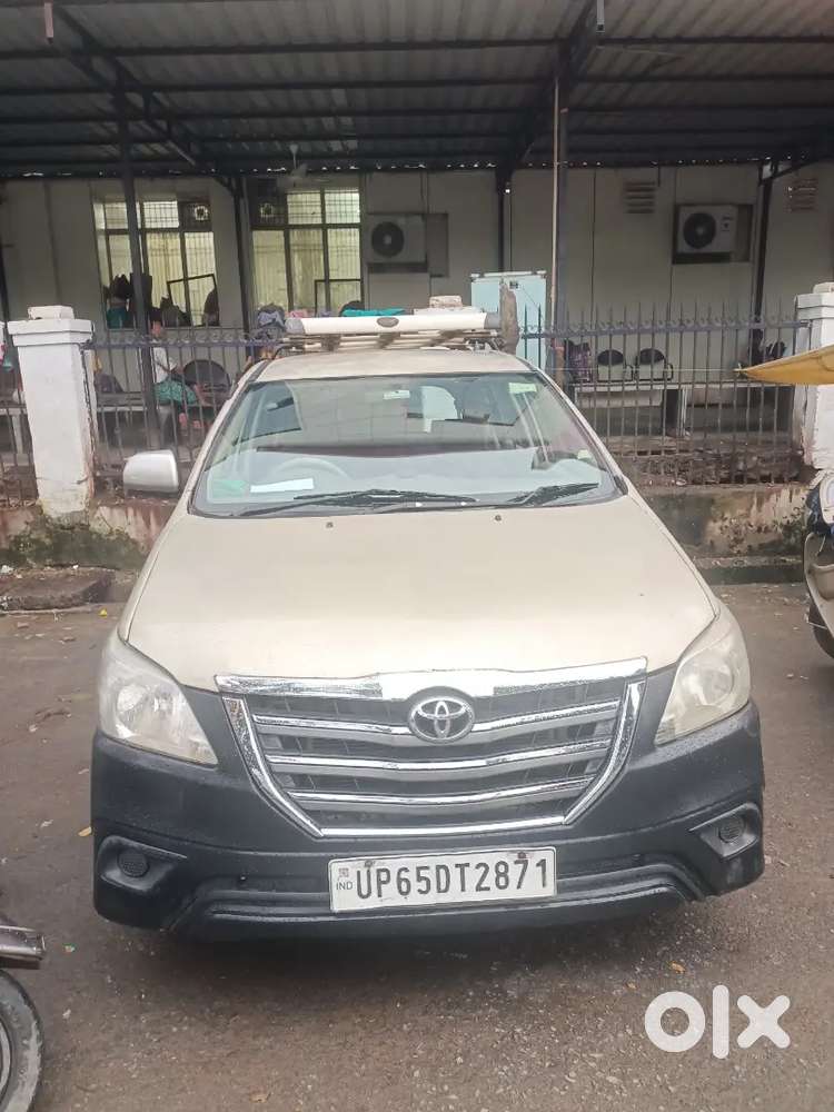 Toyota Innova Diesel 2015 2nd Owner