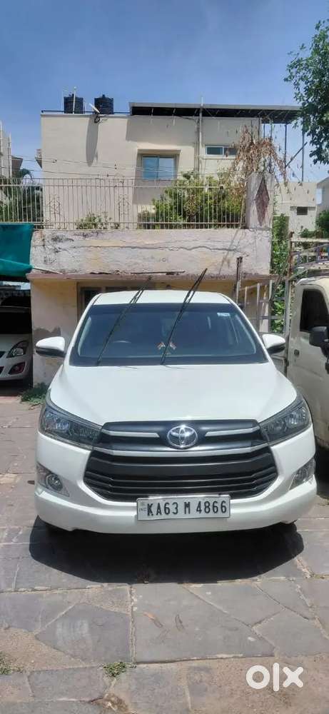 Toyota Innova Crysta 2019 2.4g