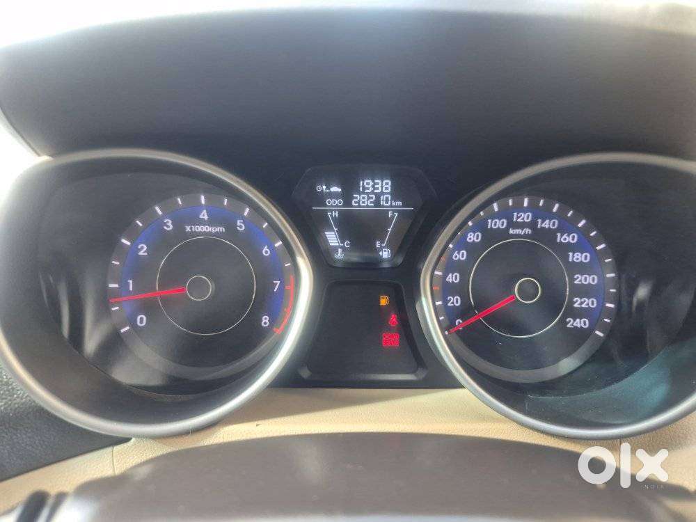 Hyundai Elantra 1.8 Sx Mt, 2014, Petrol