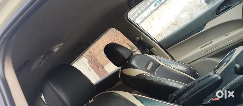 Mahindra Marazzo M4 2019