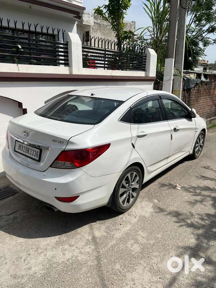 Hyundai Verna 2015 Diesel Well Maintained